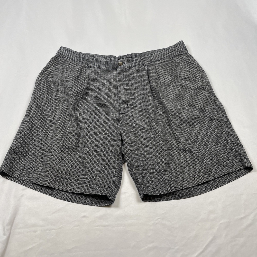 Nike Golf Mens Black White Micro Check Pleated Shorts Size 40 Embroidered Swoosh
